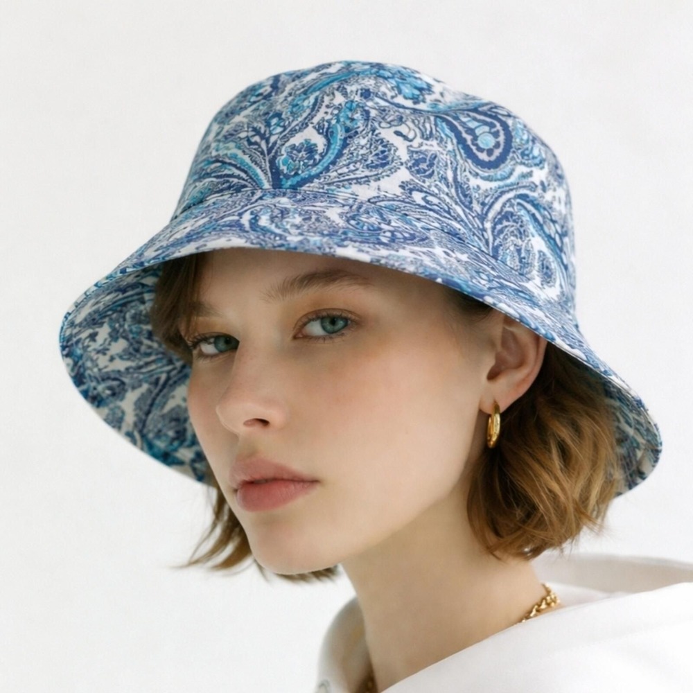 IZOD  Bucket Hat Blue White Paisley Print Summer Sun Beach Casual